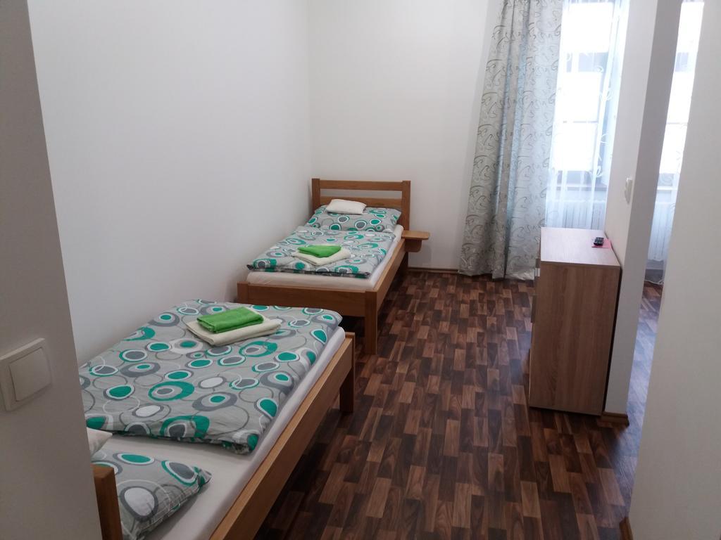 Penzion a wellness U Třeboňské madony Exterior foto